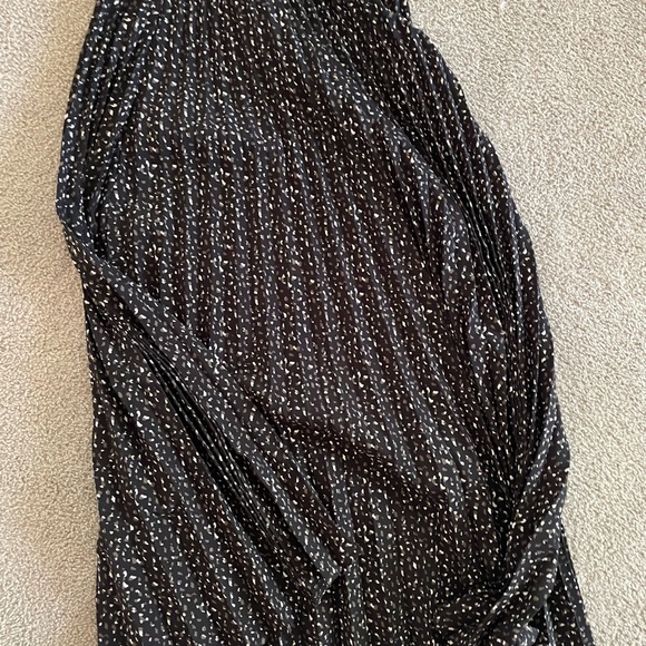 Accordion style midi skirt - Picture 4 of 4